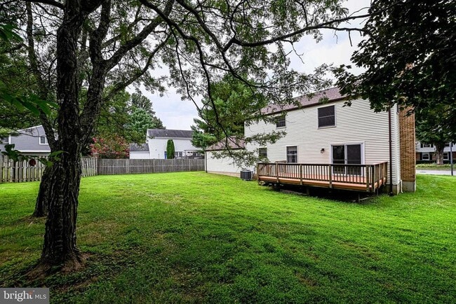 Building Photo - 3381 Monarch Ln