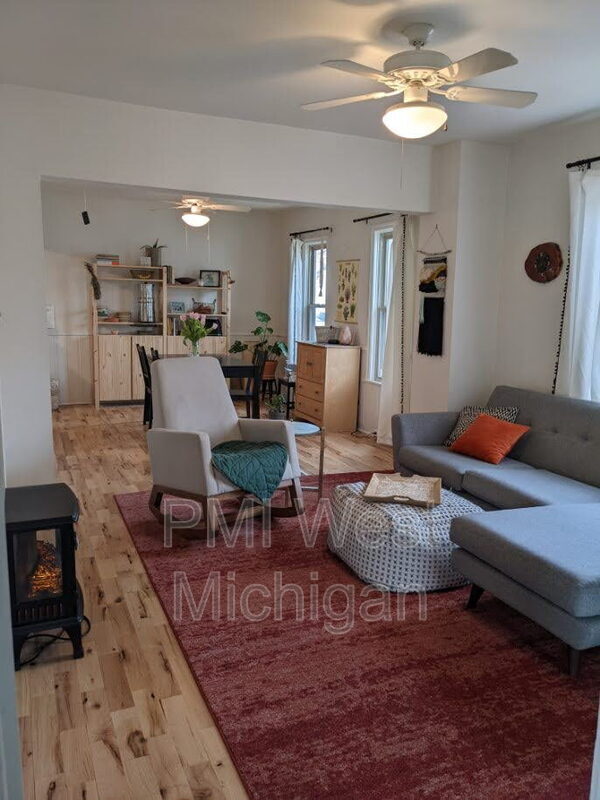 Building Photo - 103 Fitzhugh Ave SE