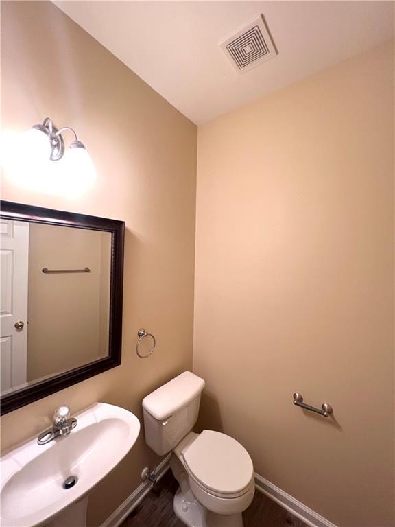 Building Photo - 2594 Winslow Ridge Dr NE