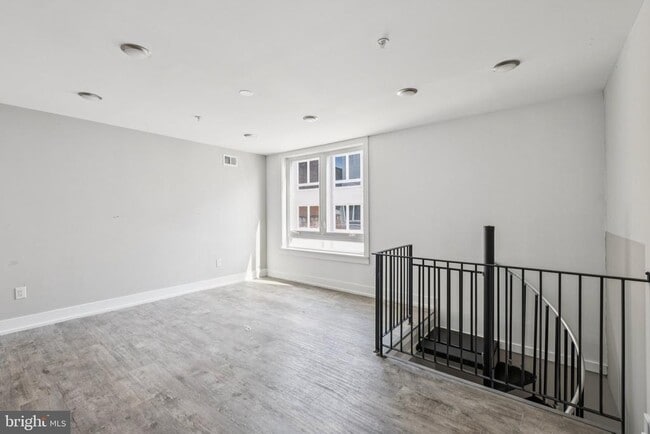 Building Photo - 1931 N Philip St