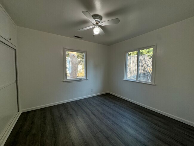 Bedroom 2 - 11052 Plainview Ave