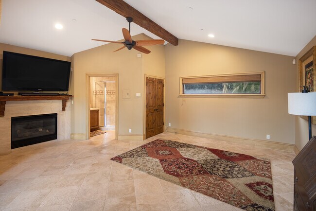 Building Photo - 22560 Carbon Mesa Rd