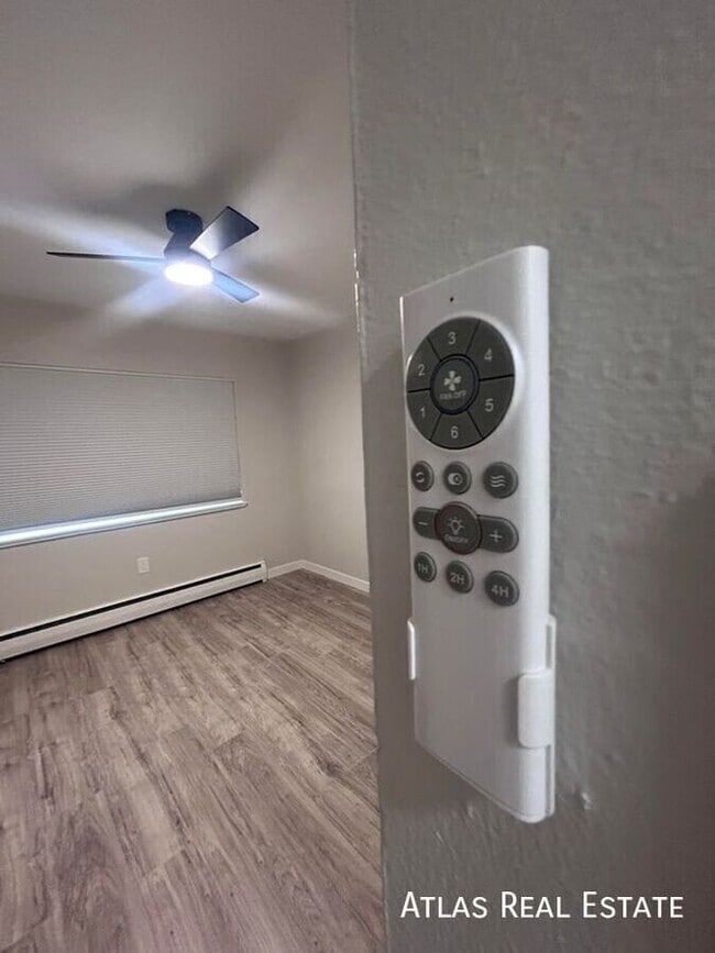 Building Photo - 551 S Fairfax St