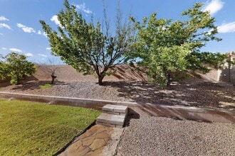 Building Photo - 2135 N Ensenada Cir SE