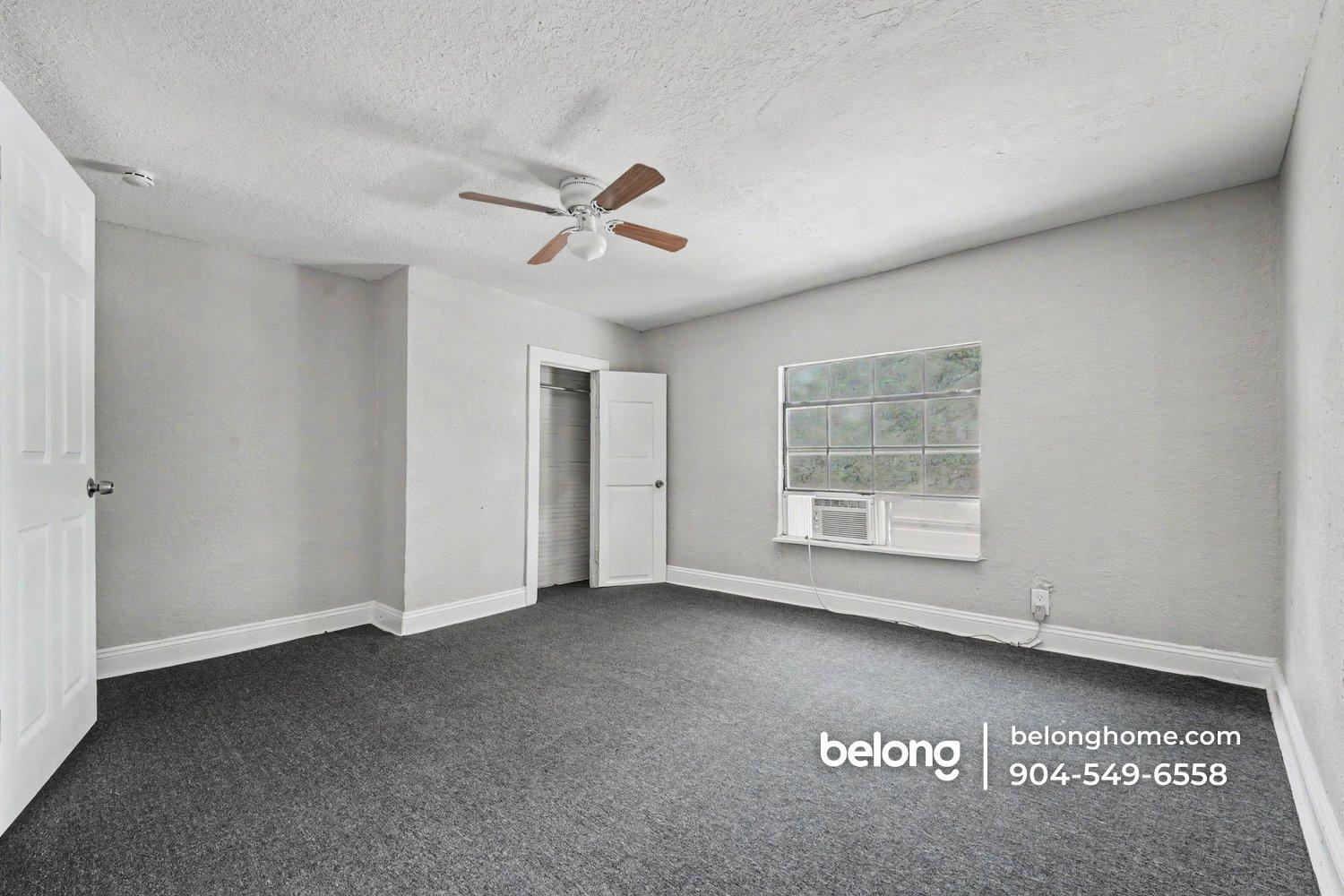 Building Photo - 1131 Grothe St