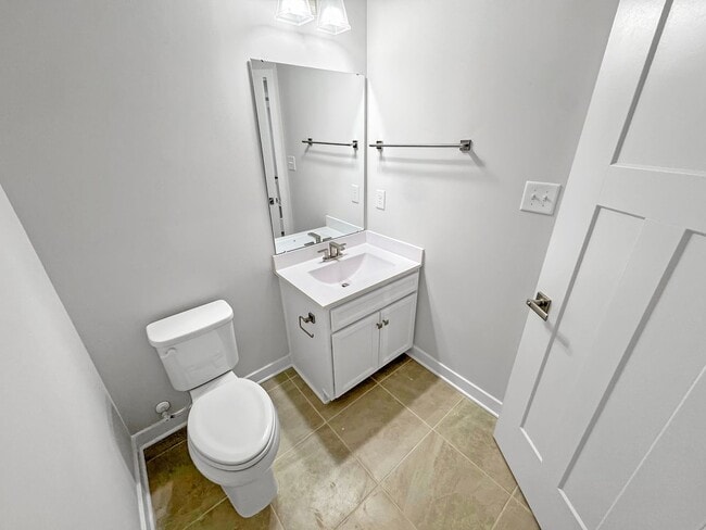 Building Photo - Spacious 3-Bedroom Townhome with Finished ...