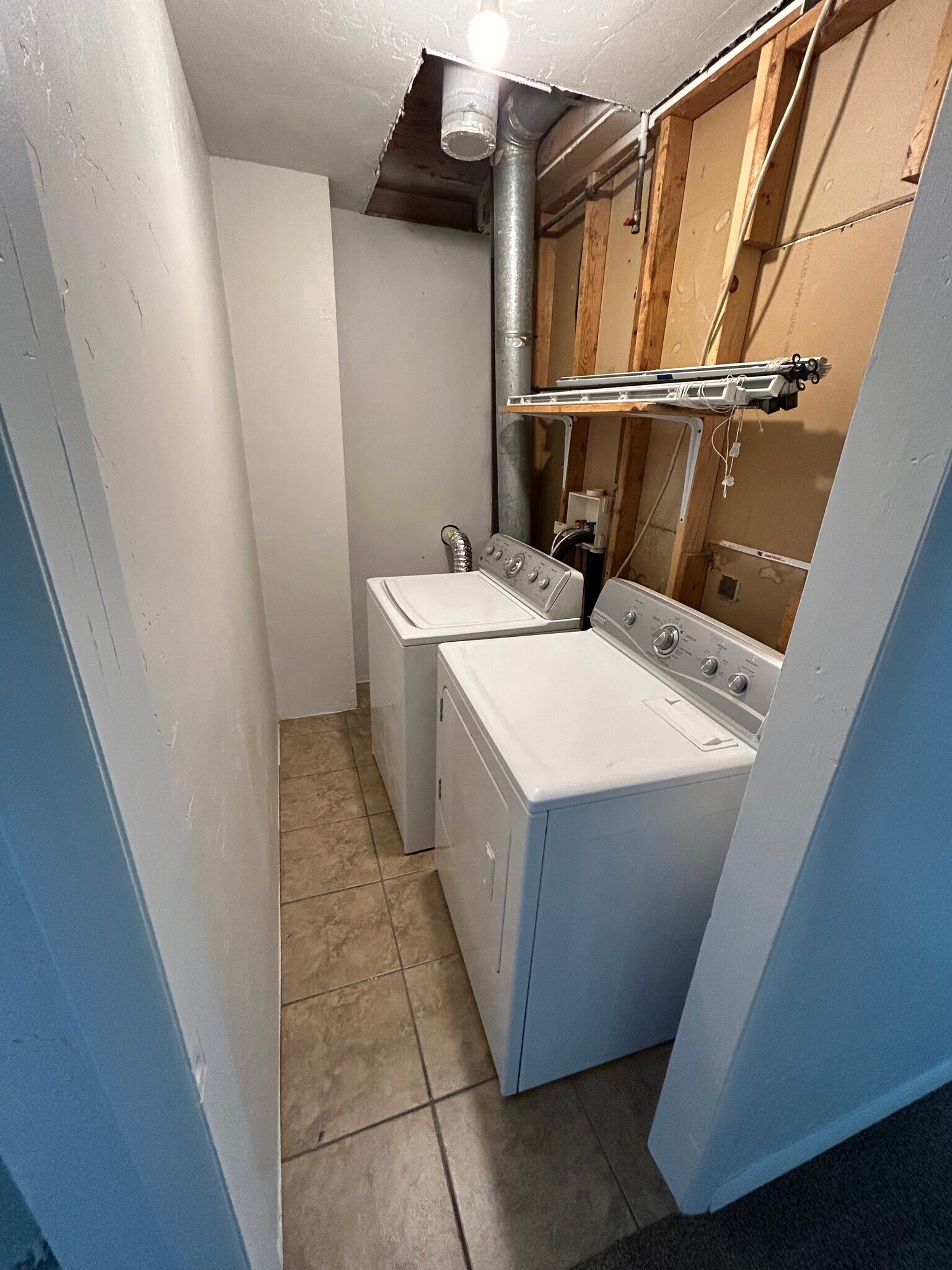 Building Photo - 254 E 700 S
