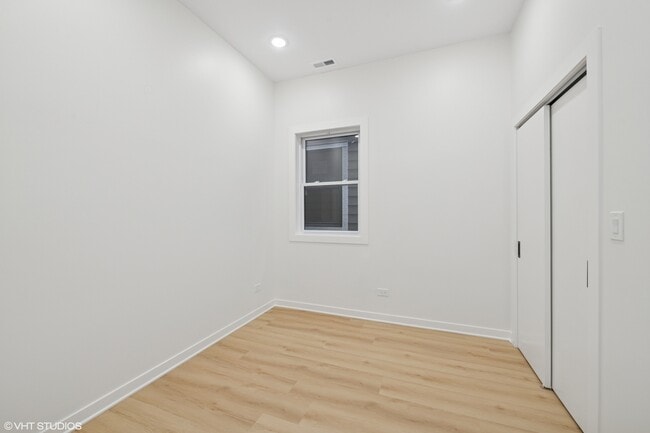 Building Photo - 1058 N Central Park Ave