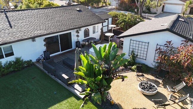 Building Photo - 65 Placer Dr