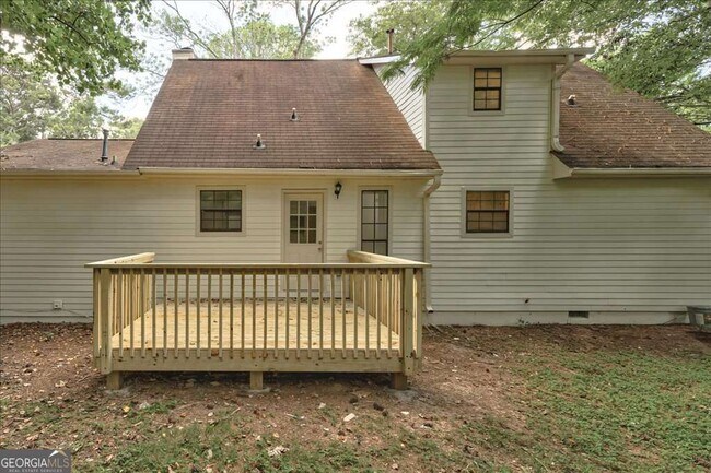 Building Photo - 8292 Blackfoot Trail
