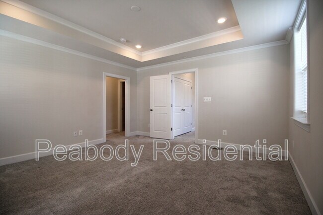 Building Photo - 14911 River Walk Way