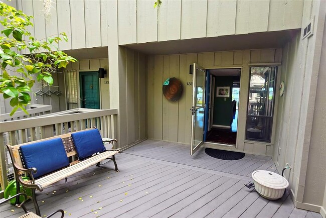 Building Photo - 1335 Landings Dr