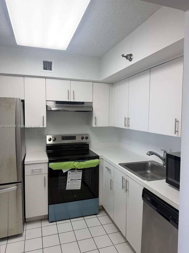 Building Photo - 3300 NE 191st St