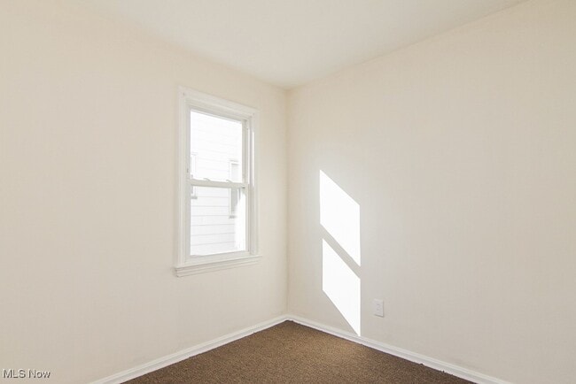 Building Photo - 15312 Benhoff Dr