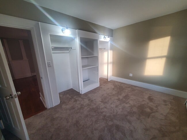 Building Photo - 232 North St