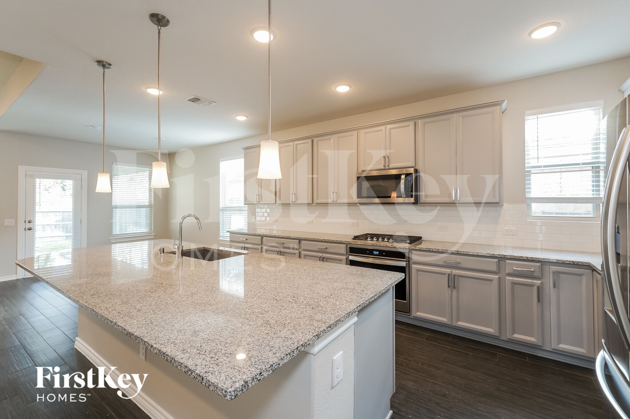 Building Photo - 9714 Birdsnest Ct