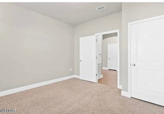 Building Photo - 118 Redfish Way