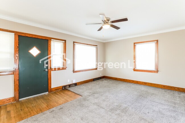 Building Photo - 3123 Fontenelle Blvd