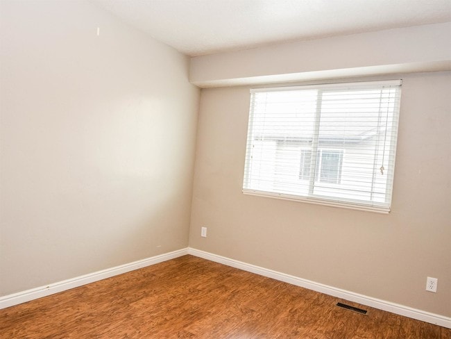 Building Photo - 538 W 1595 N