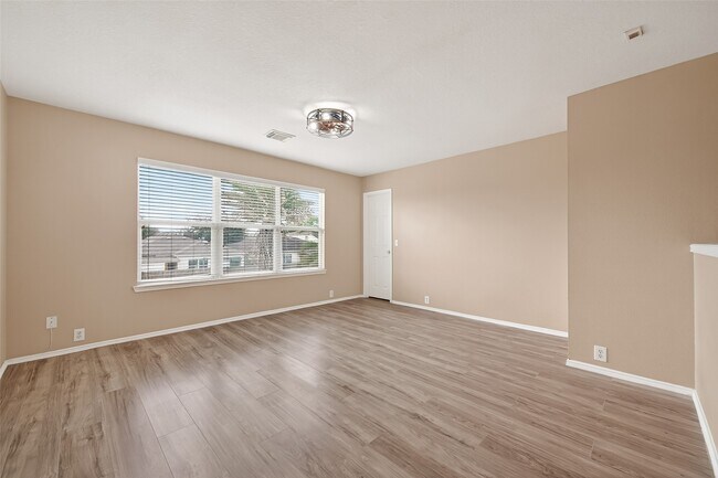 Building Photo - 15007 Sugar Sands Dr