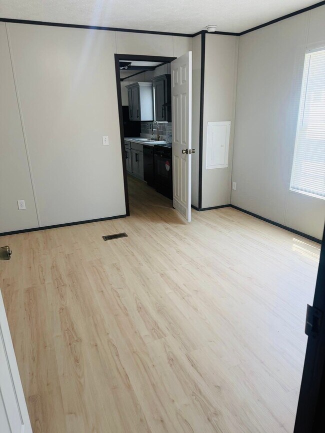 Building Photo - 2101 Ladnier Rd