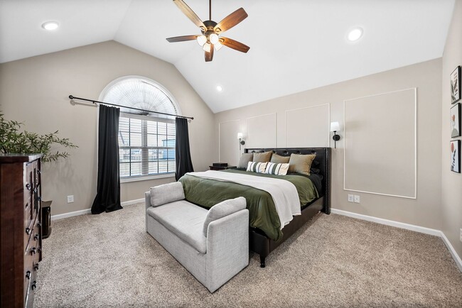 Building Photo - 222 Cooper River Wy