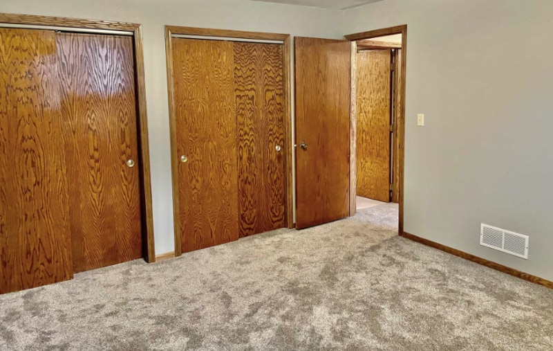 Building Photo - 5910 Thatcher Dr