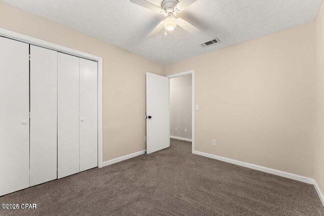 Building Photo - 9110 Sunshine Dr