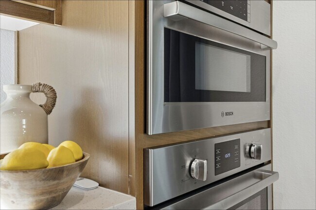 Building Photo - Beautiful 4BD/3.5BA Single-Family Home in the Dublin Boulevards Community!