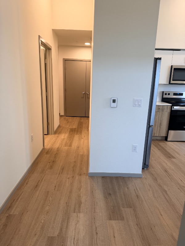 Building Photo - 2950 NE 11th St