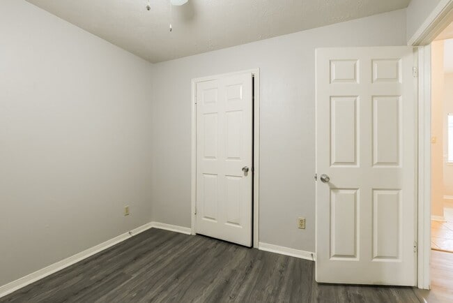 Building Photo - 1010 Hickory Post Ct