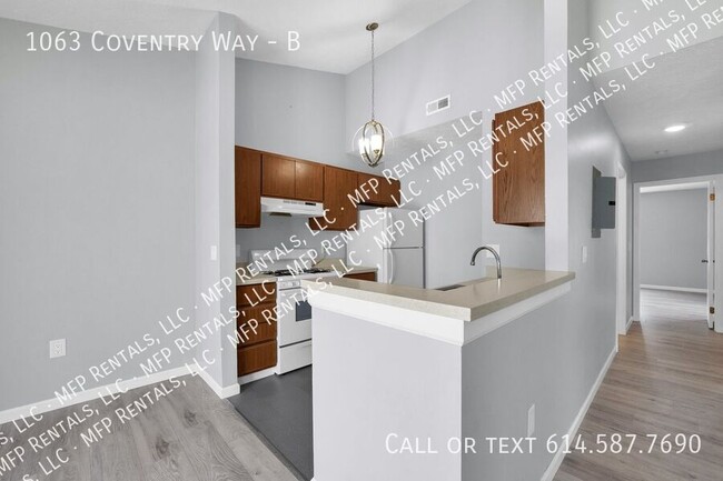 Building Photo - Stylish 2-Bedroom Condo with Vaulted Ceili...