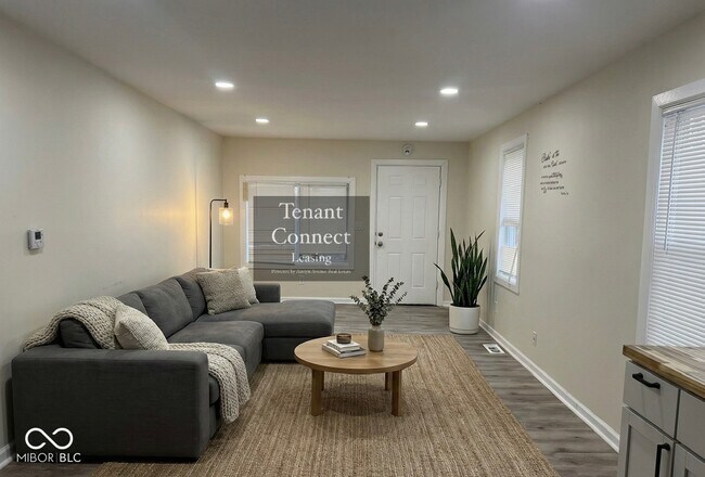 Building Photo - 2522 E 16th St