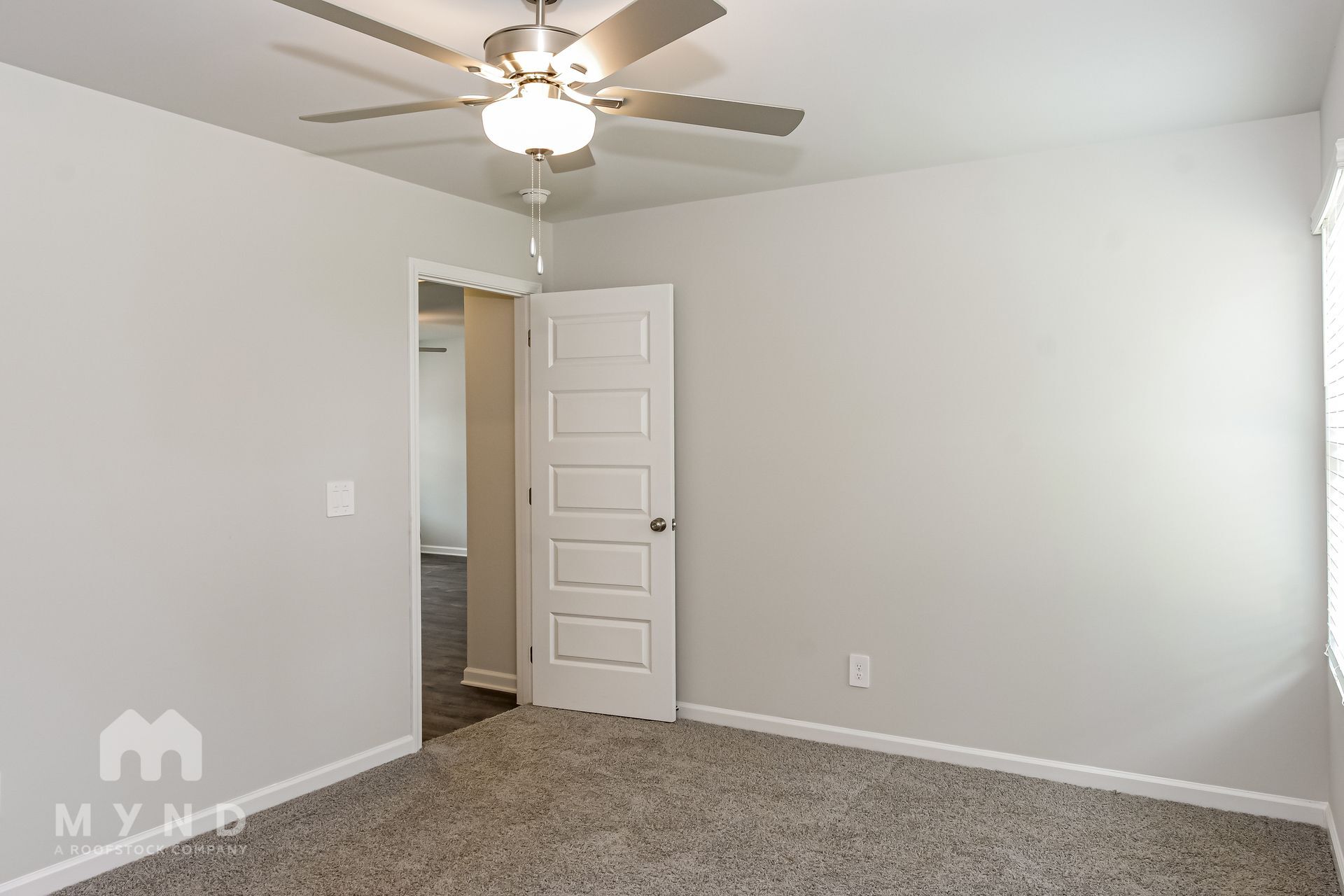 Building Photo - 175 Olde Hearth Rd