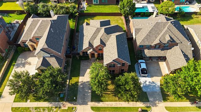Building Photo - 513 Royal Glade Dr