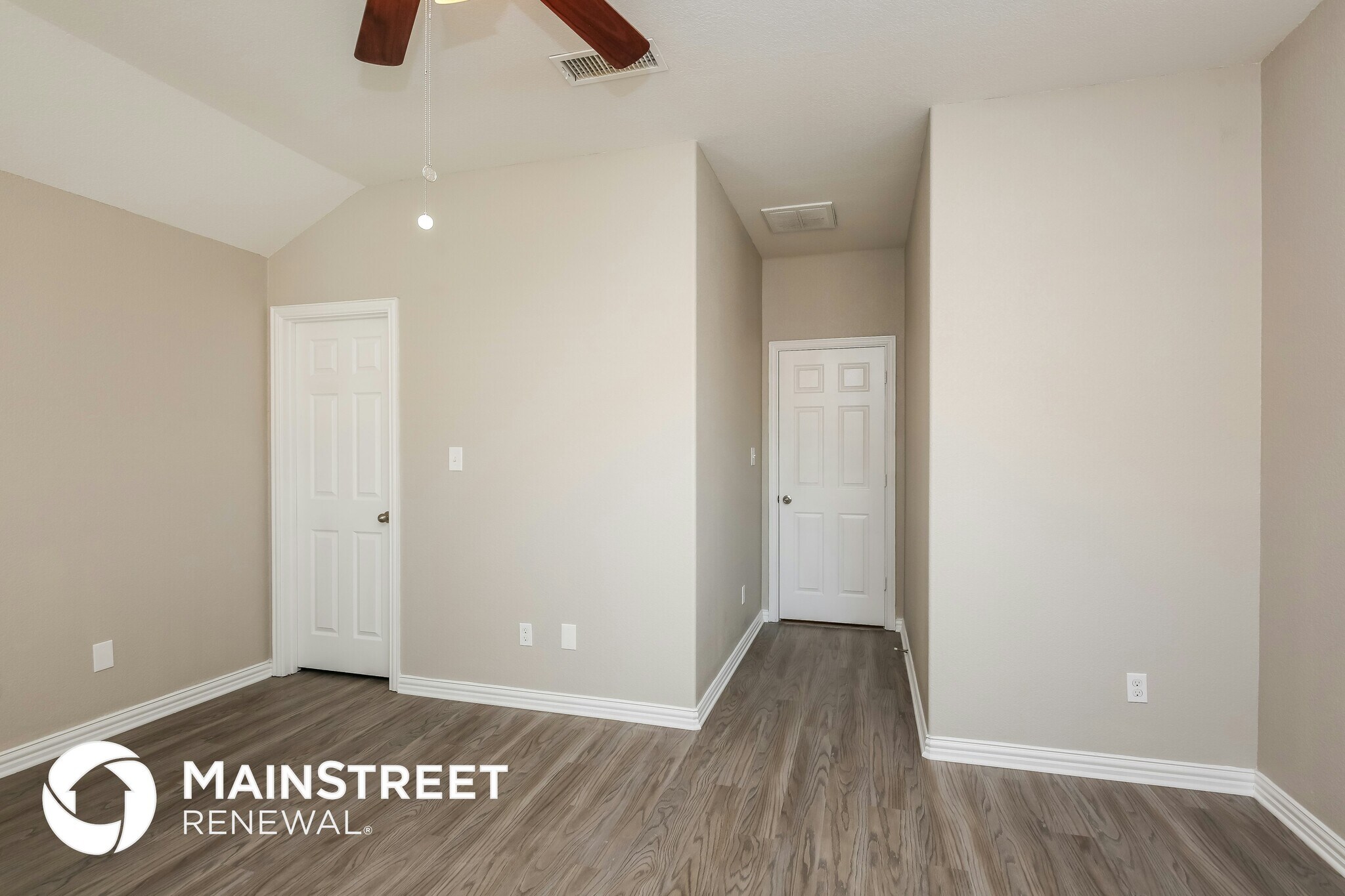 Building Photo - 3428 Heatherbend St