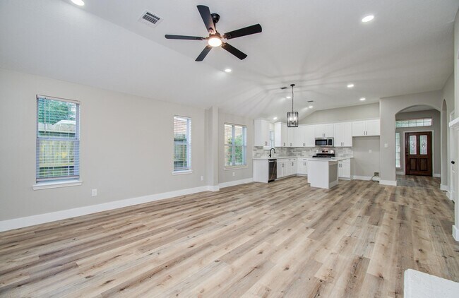 Building Photo - 4506 Knights Ct