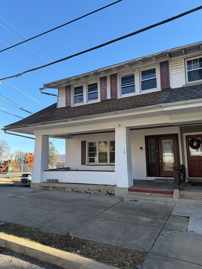 Primary Photo - 17 N 24th St