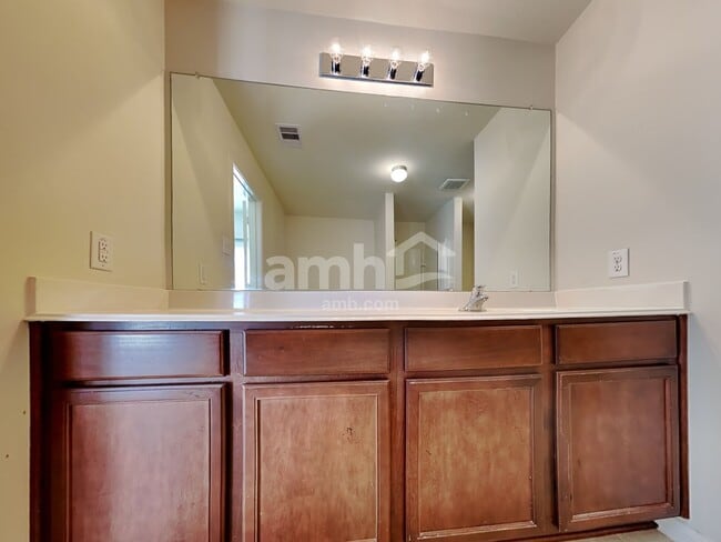 Building Photo - 21115 Baltic Rain Dr