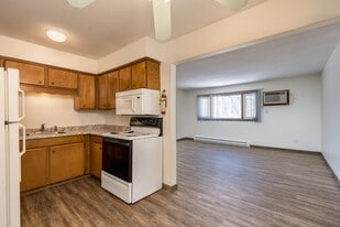 Building Photo - Rita Road