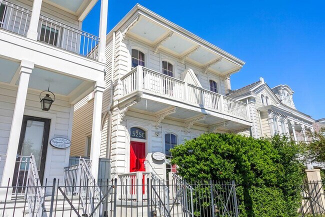 Building Photo - 1501 Robert C. Blakes Sr. Dr