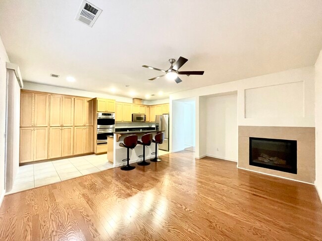 Building Photo - 366 Rock Creek Cir