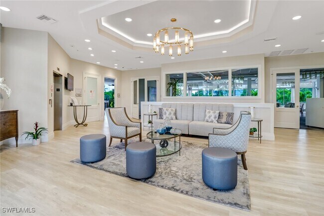 Building Photo - 15079 Sterling Oaks Dr