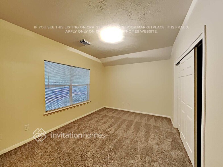 Building Photo - 6347 Austinville Dr