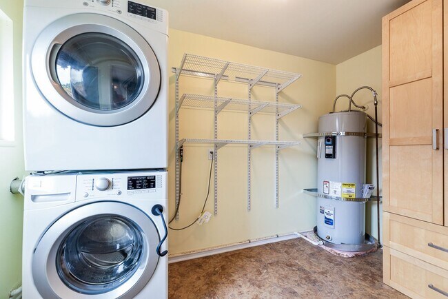 Building Photo - Cozy Gatewood 3 bed, 1 bath home