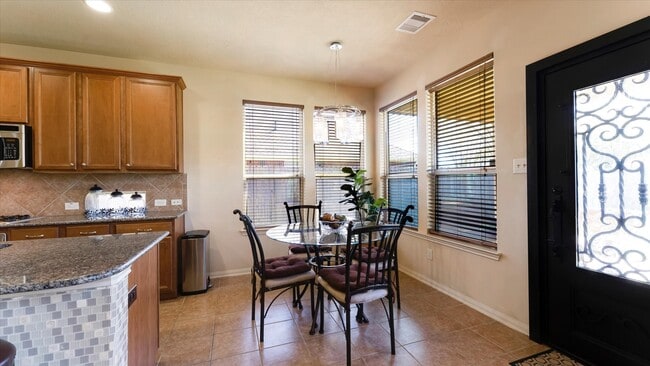 Building Photo - 17915 Quiet Loch Ln