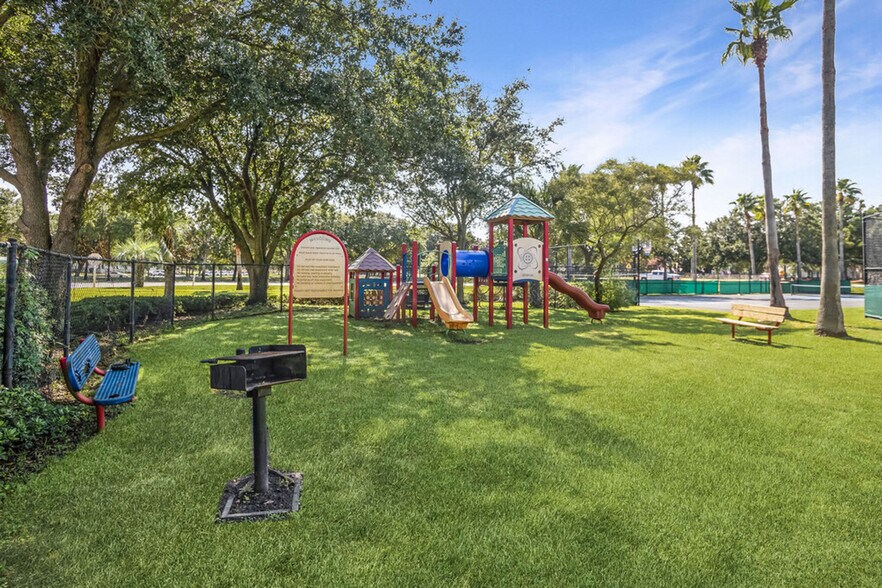 Building Photo - 4201 Indian Bayou Trail