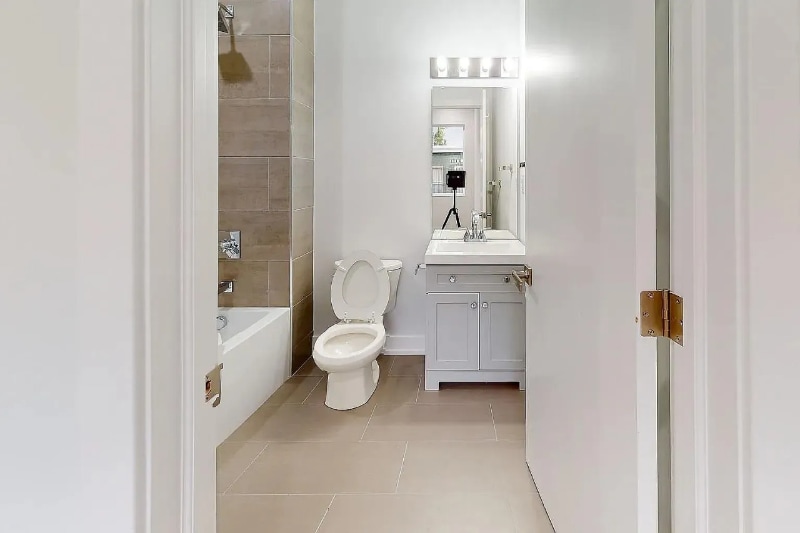 Building Photo - 1726 W Susquehanna Ave