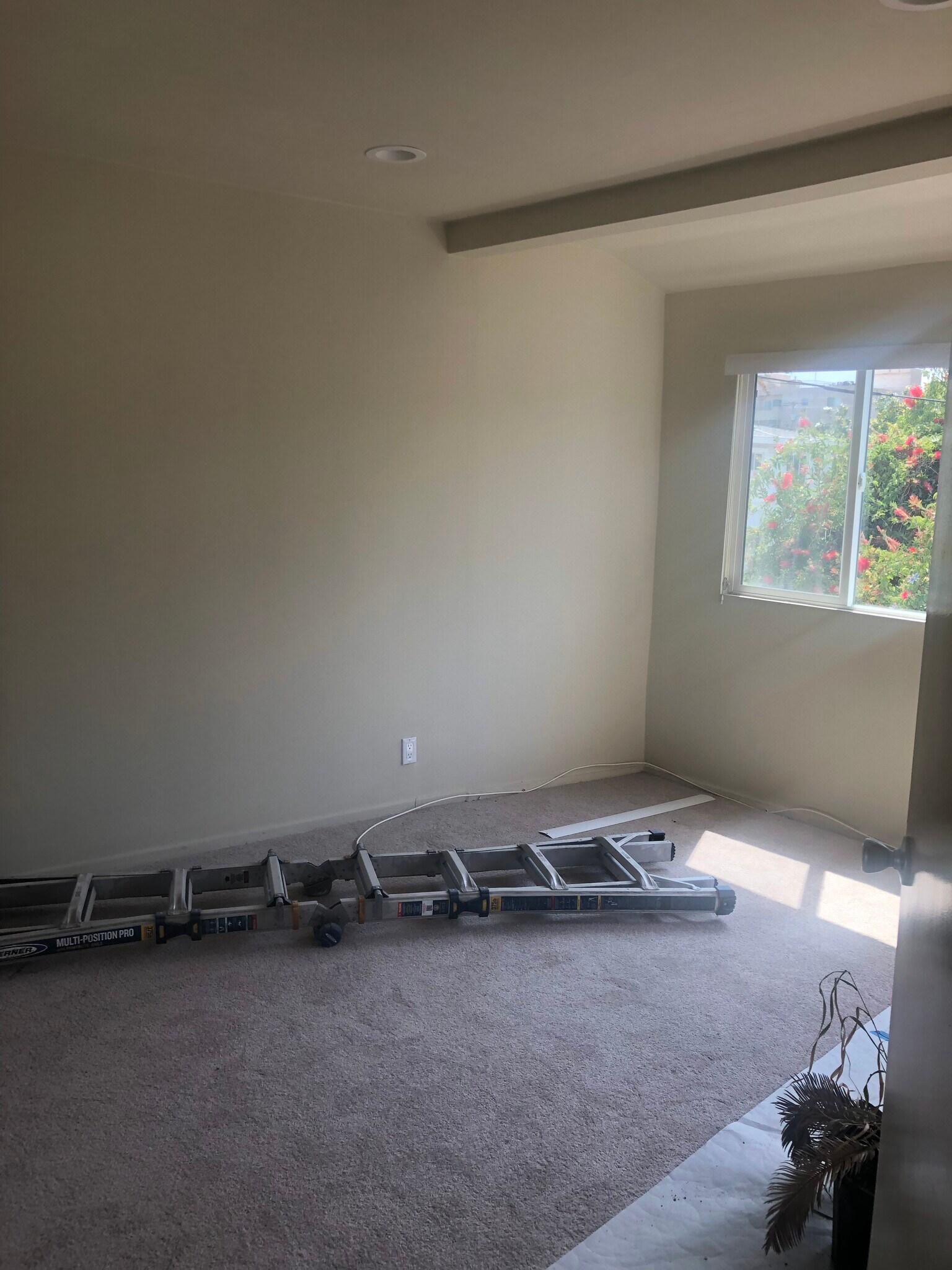 Building Photo - 1477 S Sherbourne Dr