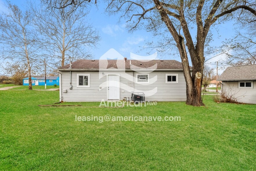 Building Photo - 5021 Marburn Ave